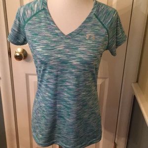 Under Armour Women’s Semi-Fitted Top